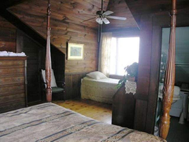 Oliver Lodge Meredith Dış mekan fotoğraf